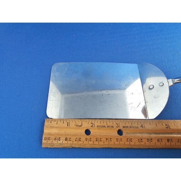 Vintage Chief Spatula/Flipper 11" (inches) w/White Plastic Handle - Picture 11 of 12